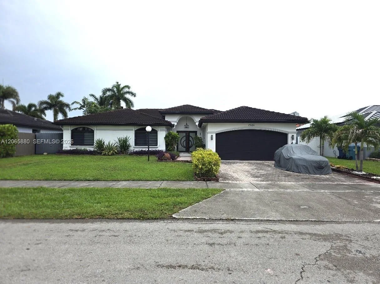 15101 SW 180th Ter, Miami, FL 33187 photo 3