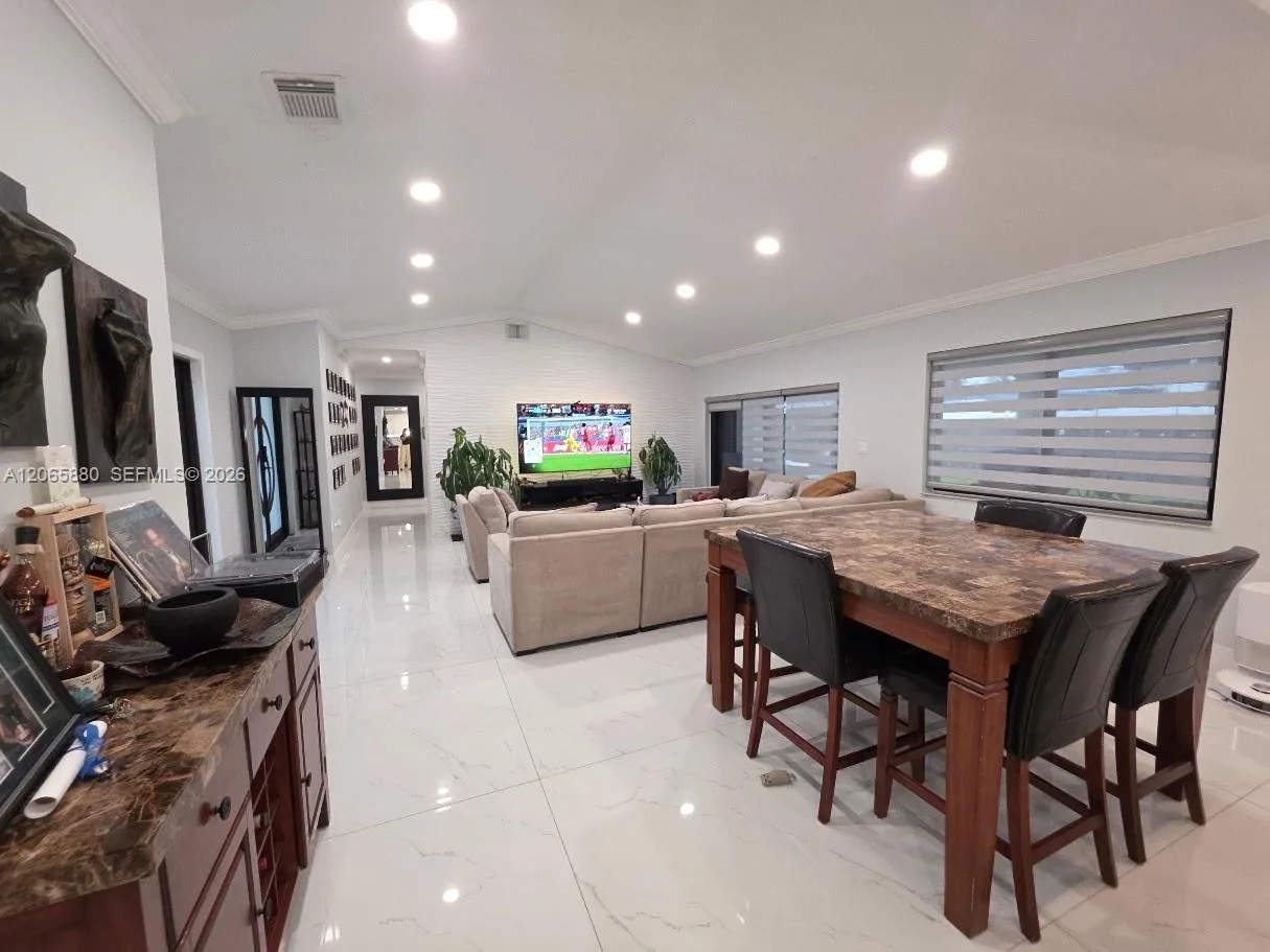 15101 SW 180th Ter, Miami, FL 33187 photo 9