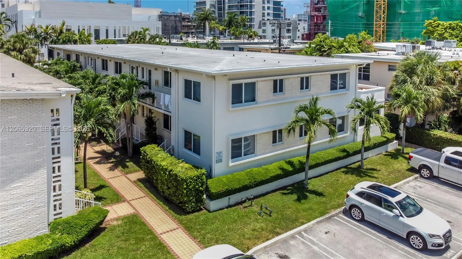1029 94th St, Bay Harbor Islands, FL 33154