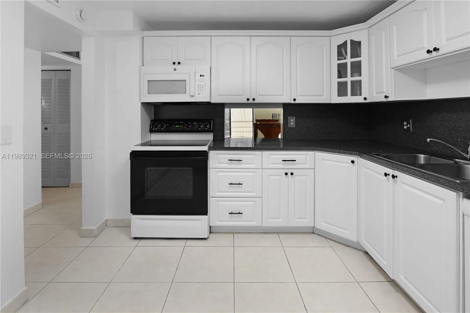 2821 N Miami Beach Blvd # 2K, North Miami Beach, FL 33160 photo 10