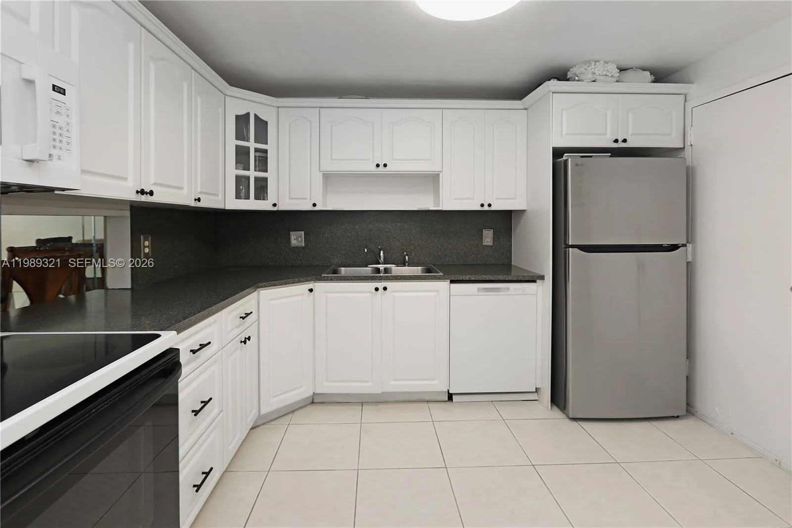 2821 N Miami Beach Blvd # 2K, North Miami Beach, FL 33160 photo 11
