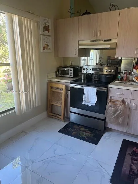 150 Colly Way, North Lauderdale, FL 33068 photo 8