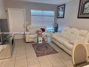 4620 SW 31st Dr, West Park, FL 33023 photo 2