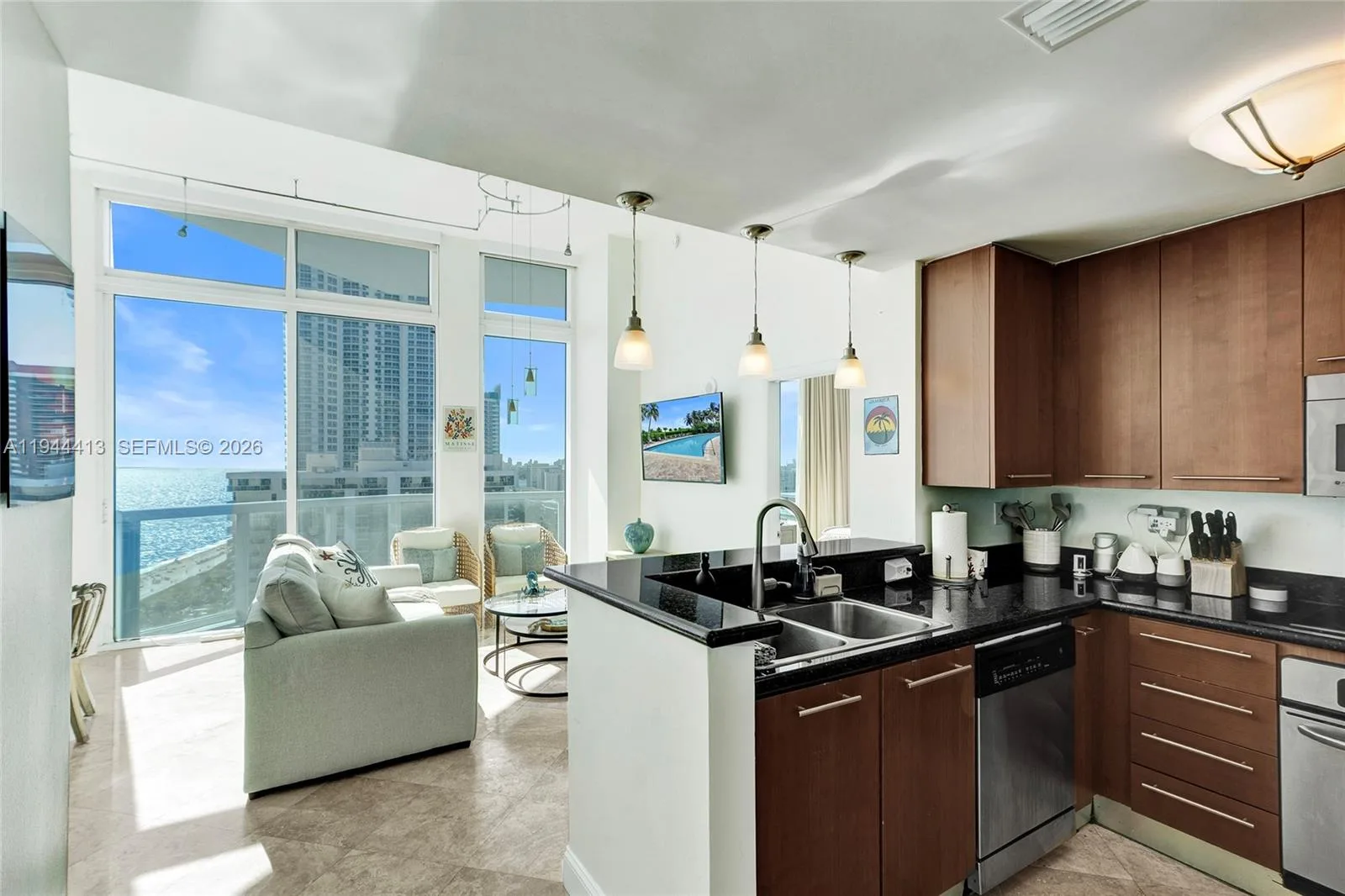 6515 Collins Ave # 1806, Miami Beach, FL 33141 photo 5