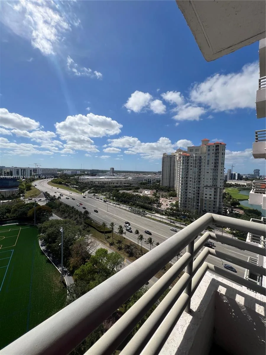 3300 NE 191st St # 1805, Aventura, FL 33180