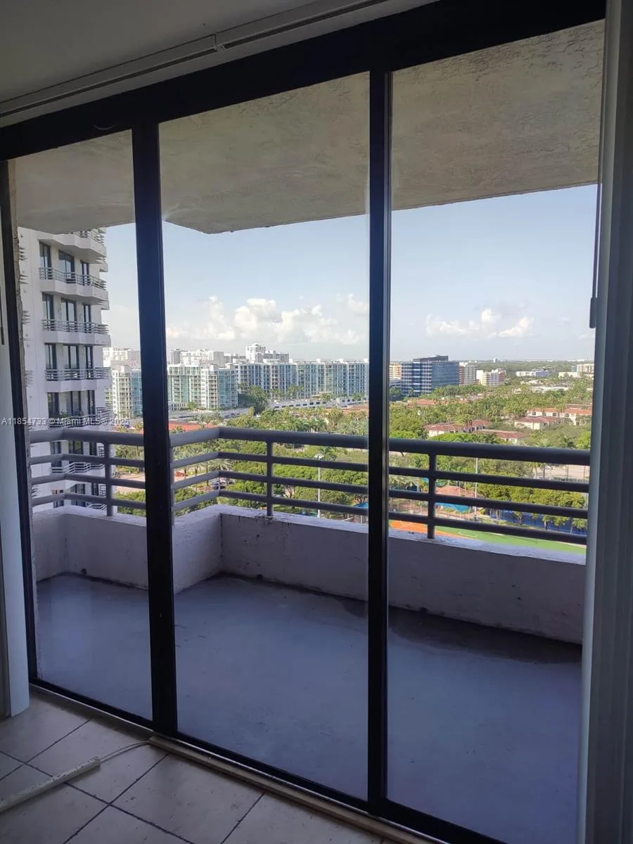 3300 NE 191st St # 1805, Aventura, FL 33180 photo 8