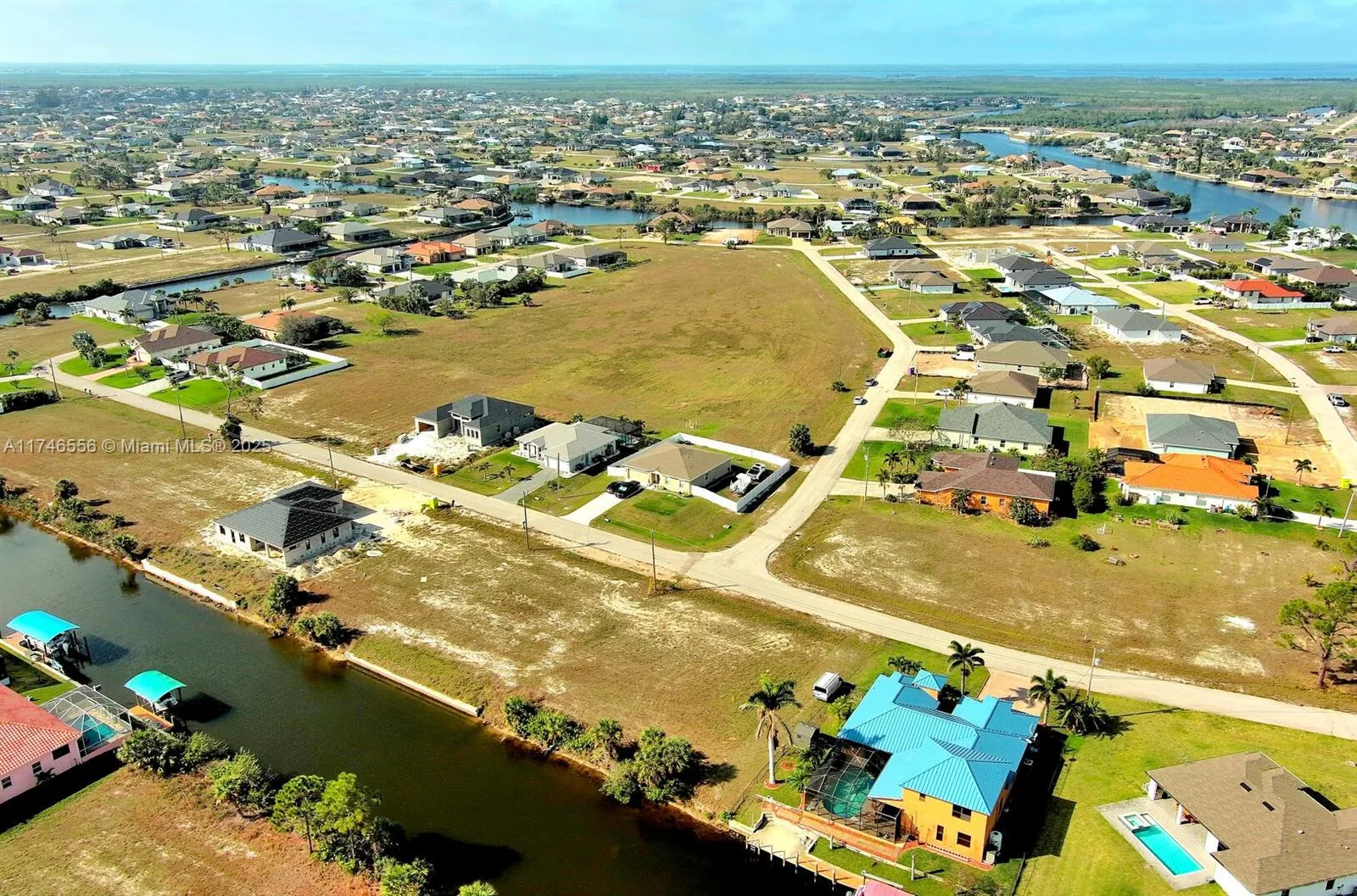 1939 NW 34th Pl, Cape Coral, FL 33993 photo 2