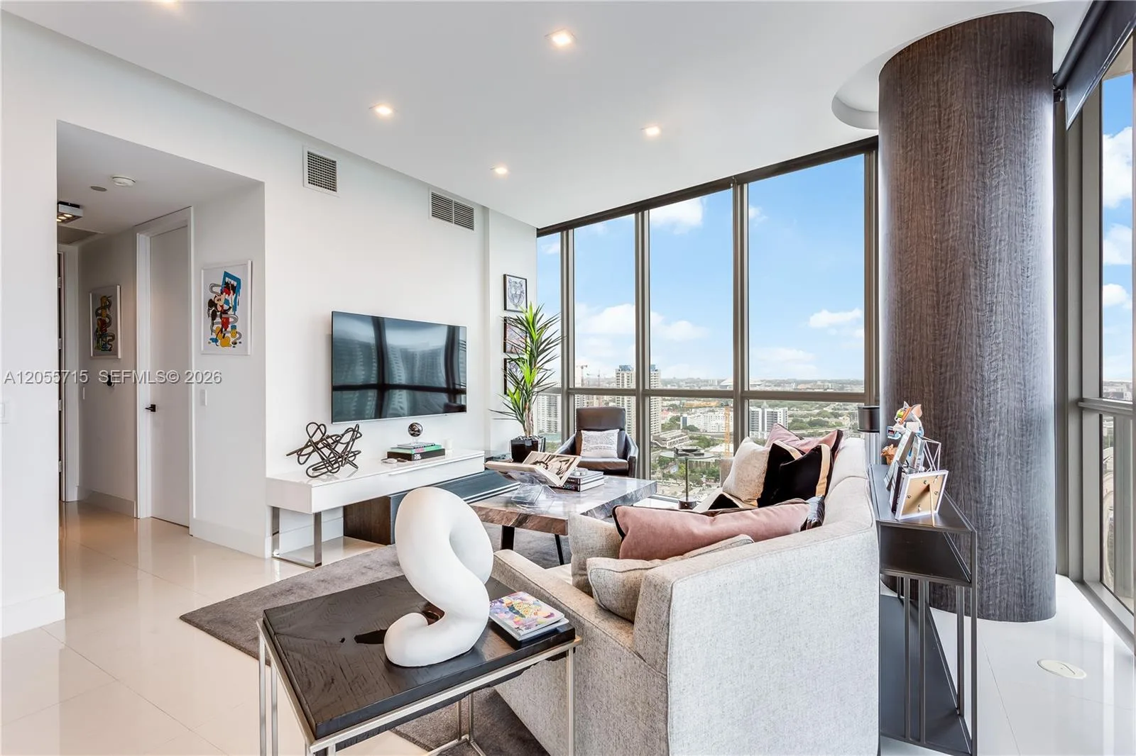 1100 Biscayne Blvd # 2708, Miami, FL 33132 photo 6