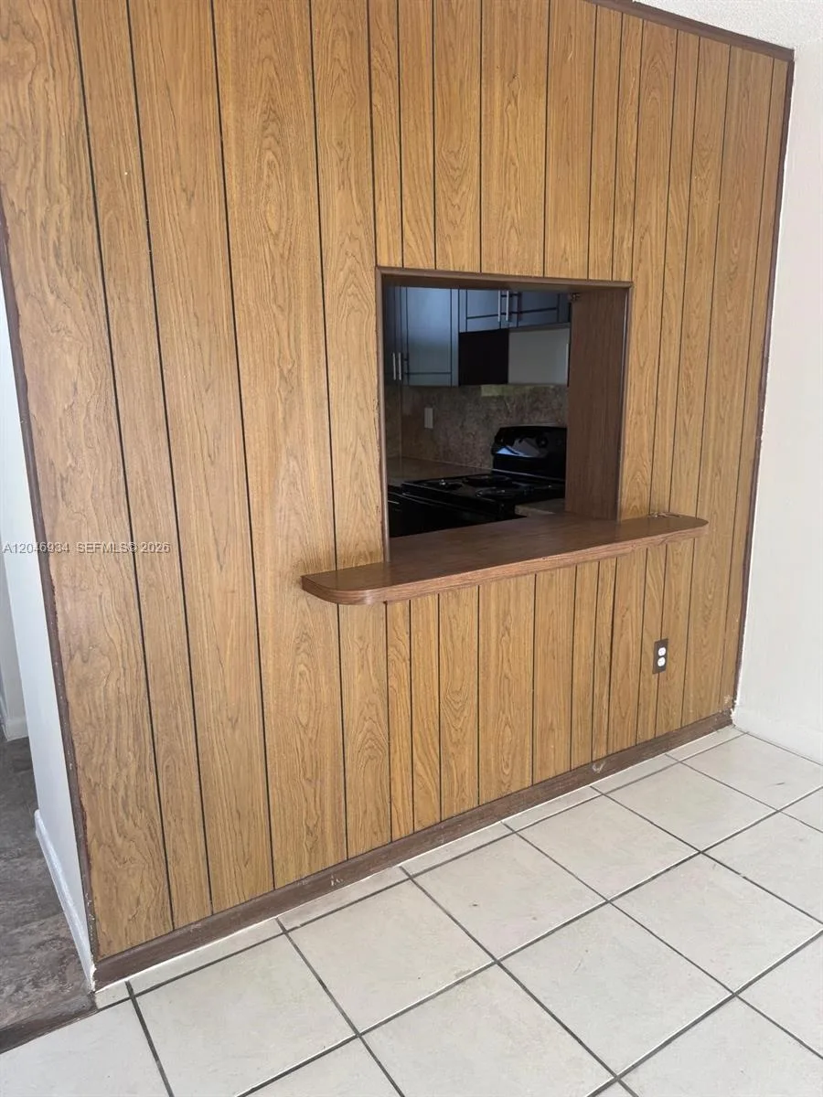 13725 NE 6th Ave # 402, North Miami, FL 33161 photo 5