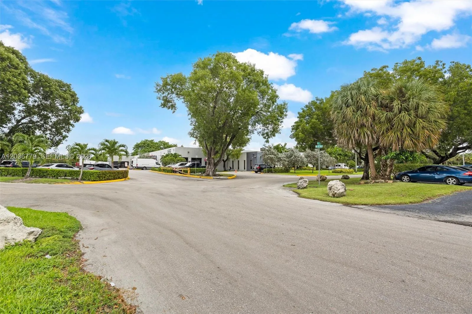 2775 NW 63rd Ct, Fort Lauderdale, FL 33309