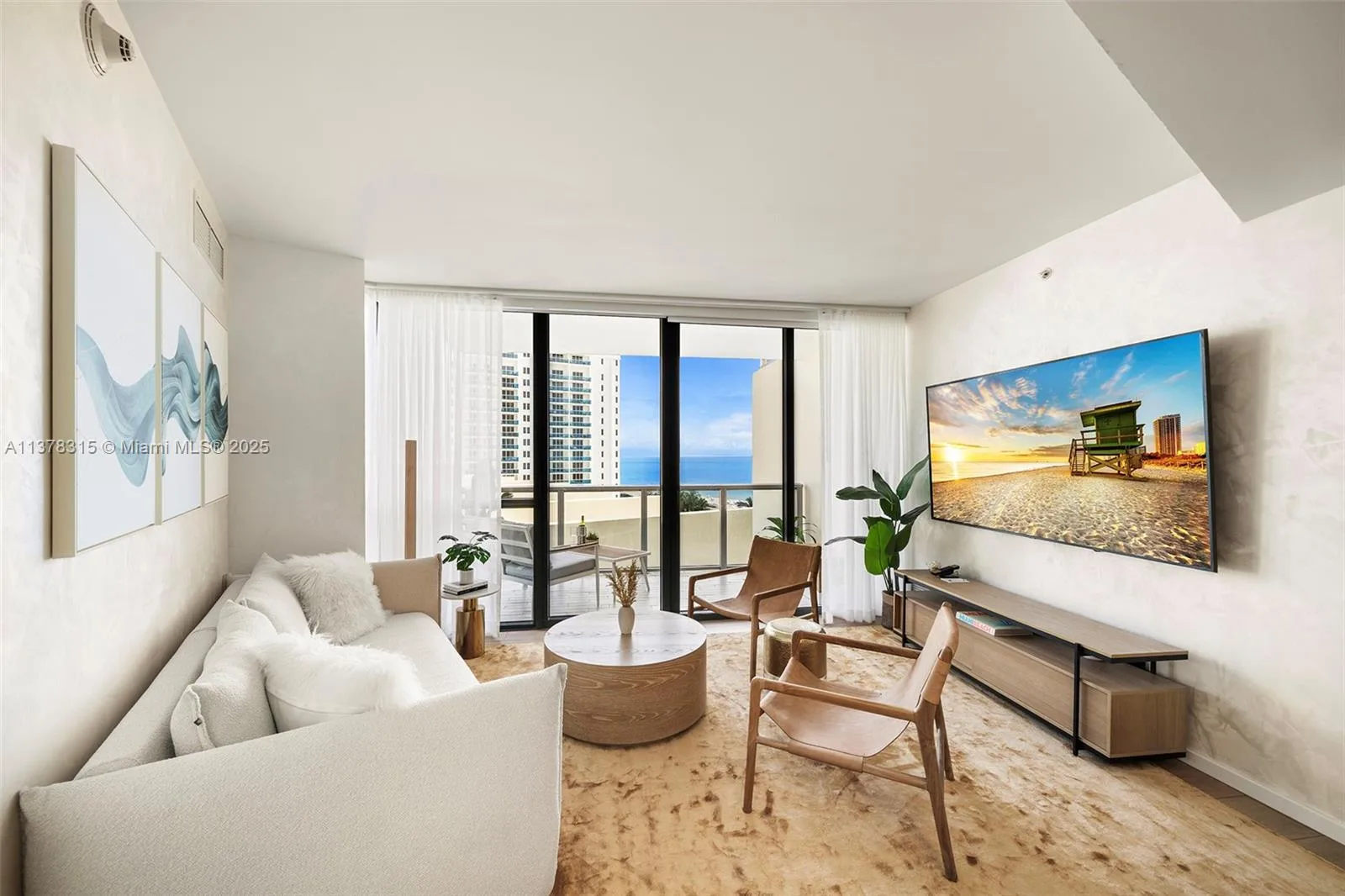 2201 Collins Ave # 811, Miami Beach, FL 33139 photo 3