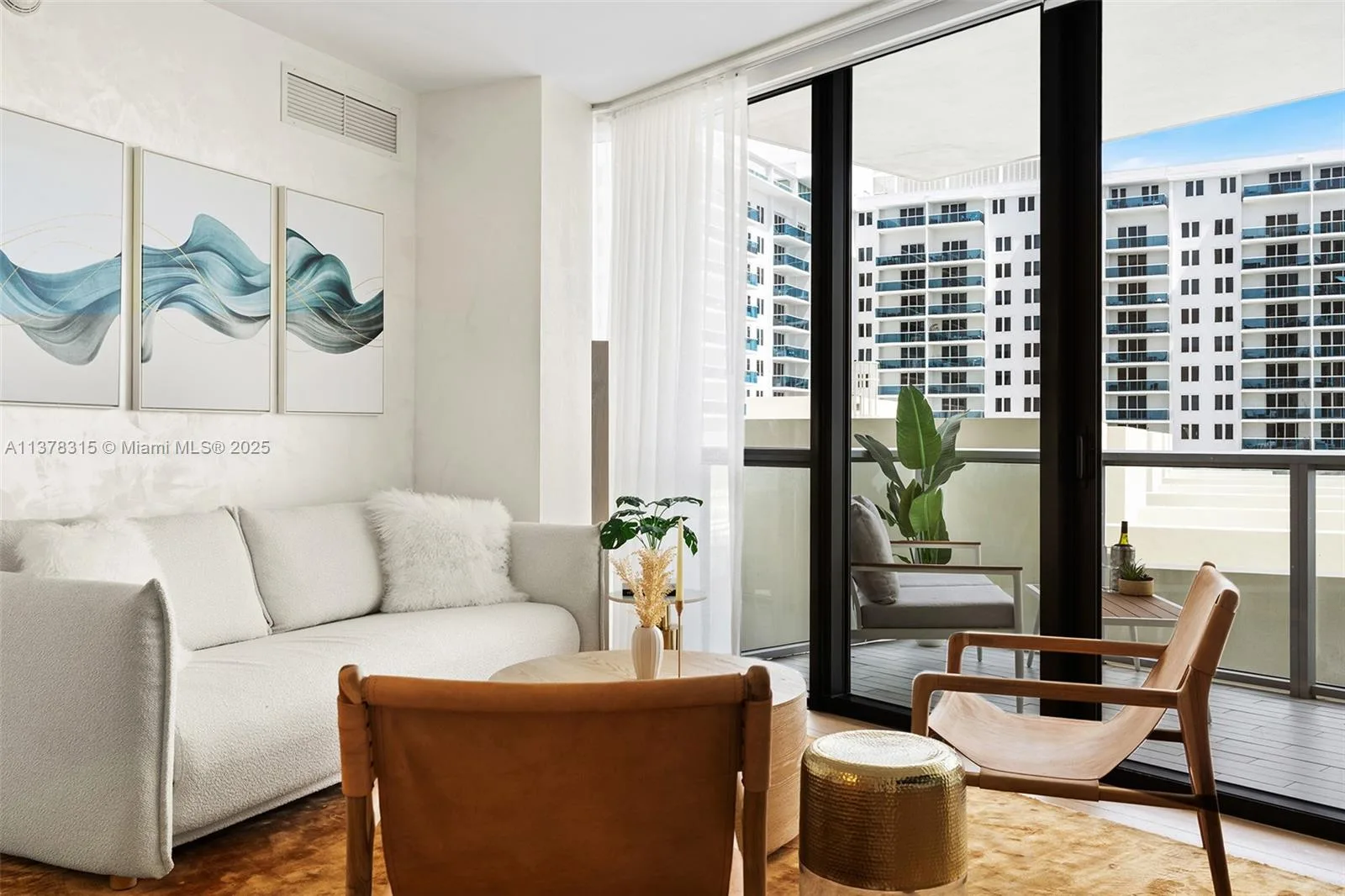 2201 Collins Ave # 811, Miami Beach, FL 33139 photo 6