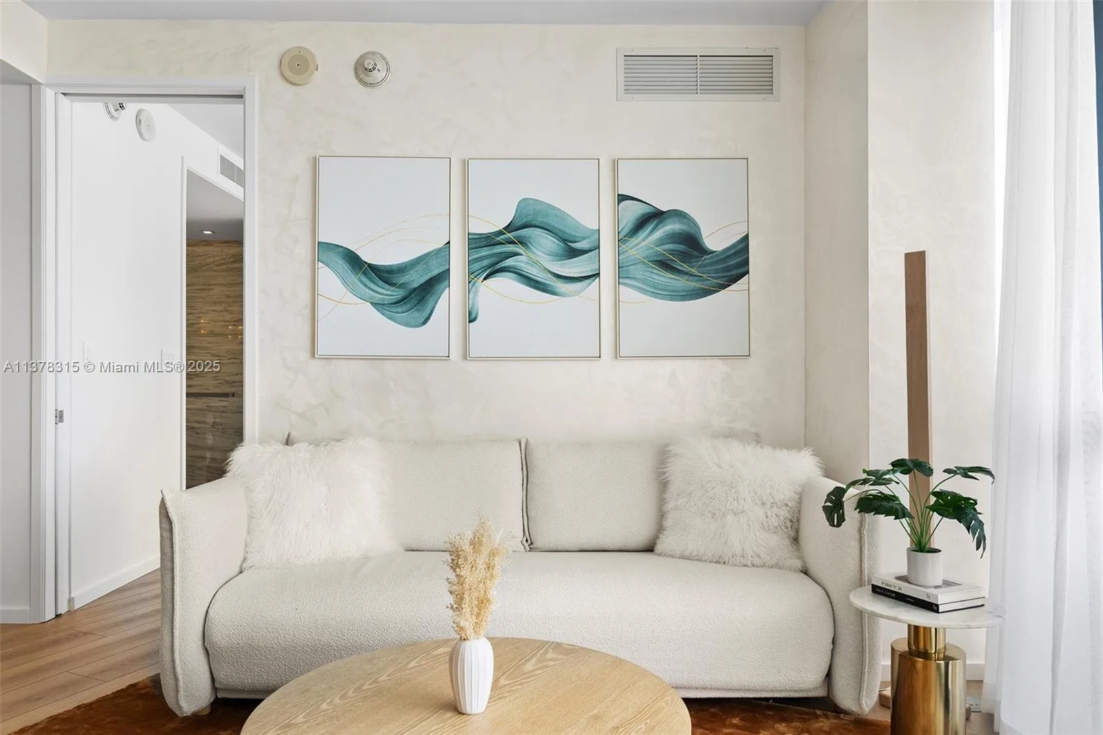 2201 Collins Ave # 811, Miami Beach, FL 33139 photo 7
