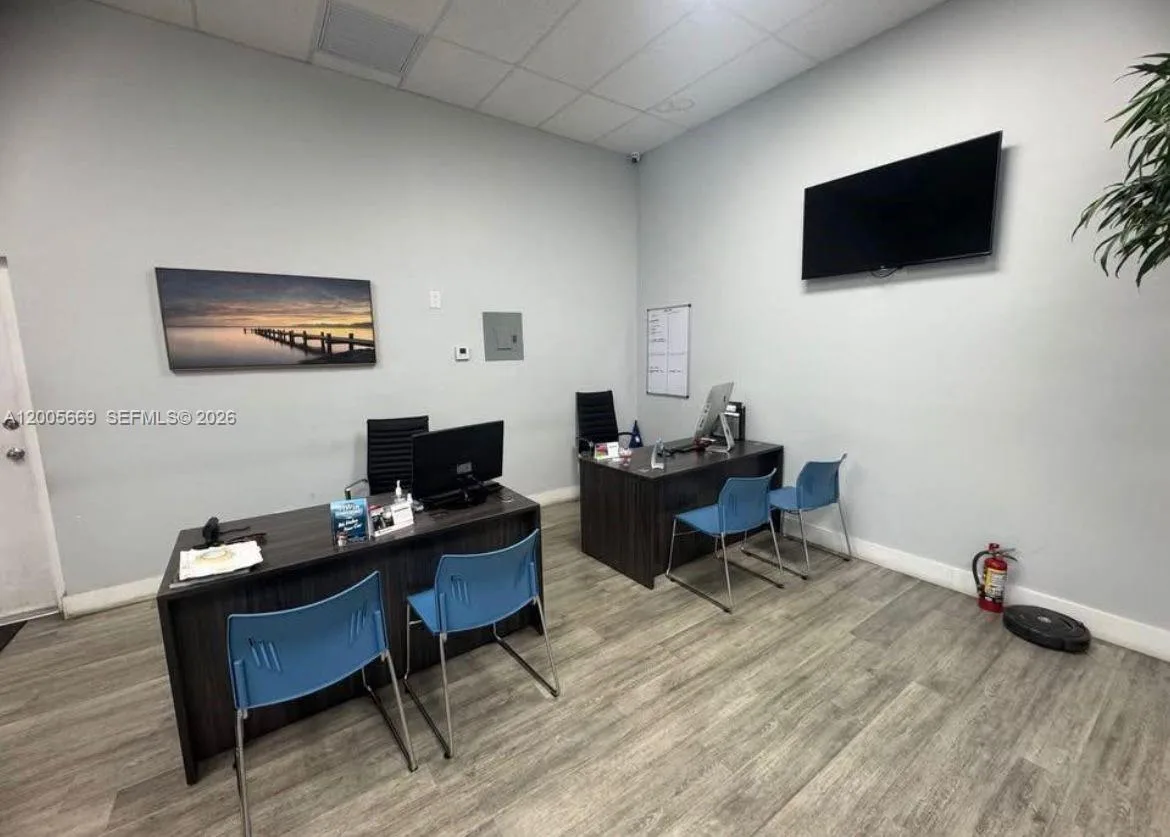 Auto Sales & Detailing For Sale In Margate, Margate, FL 33063 photo 4