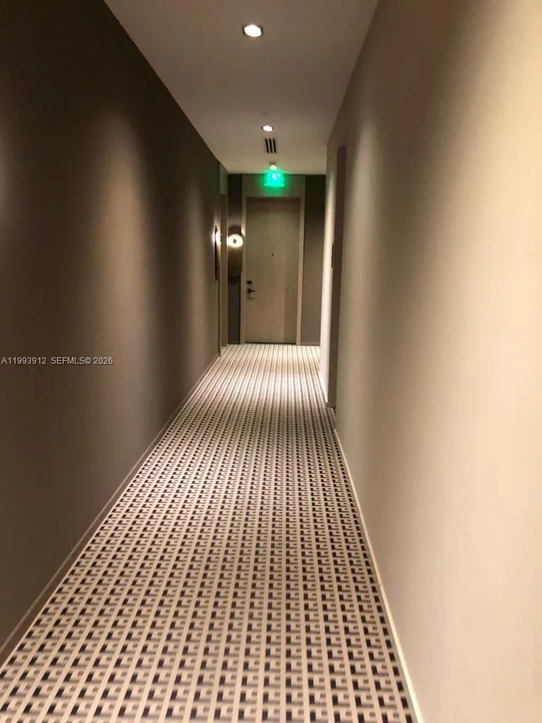 801 S Miami Ave # 412, Miami, FL 33131 photo 3