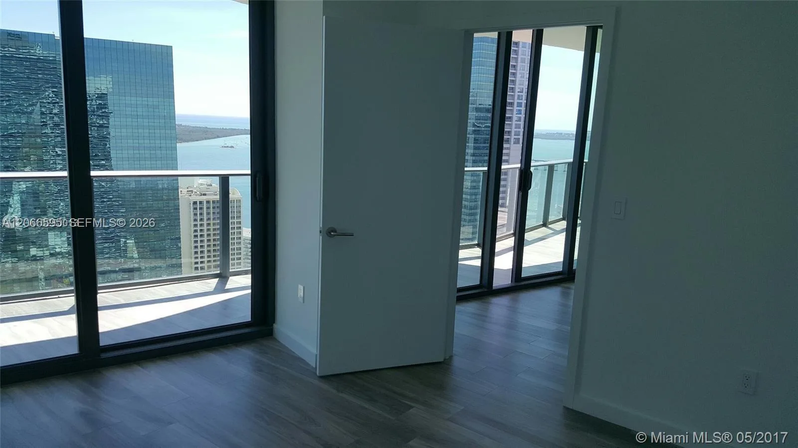 1300 S MIAMI AV # 4002, Miami, FL 33130 photo 5
