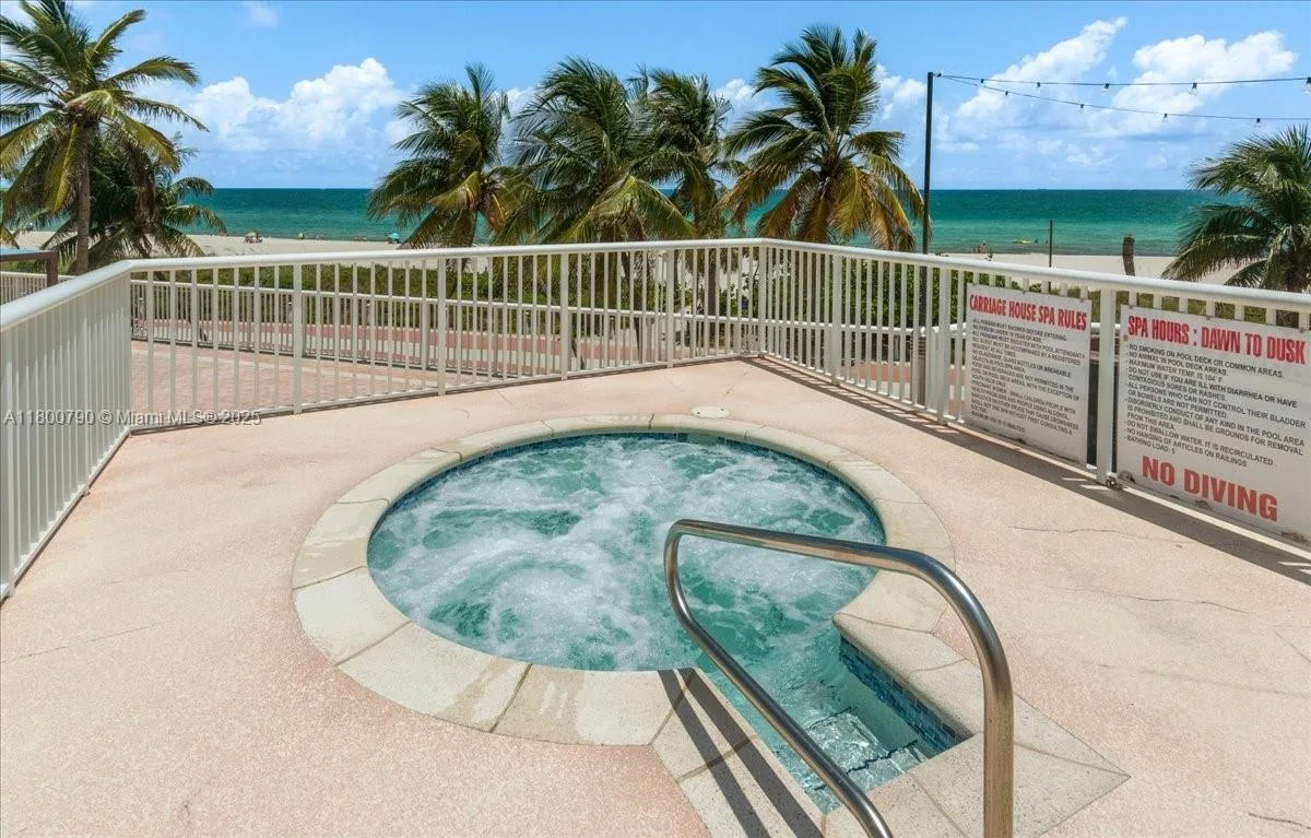 5401 Collins Ave # 428, Miami Beach, FL 33140 photo 11