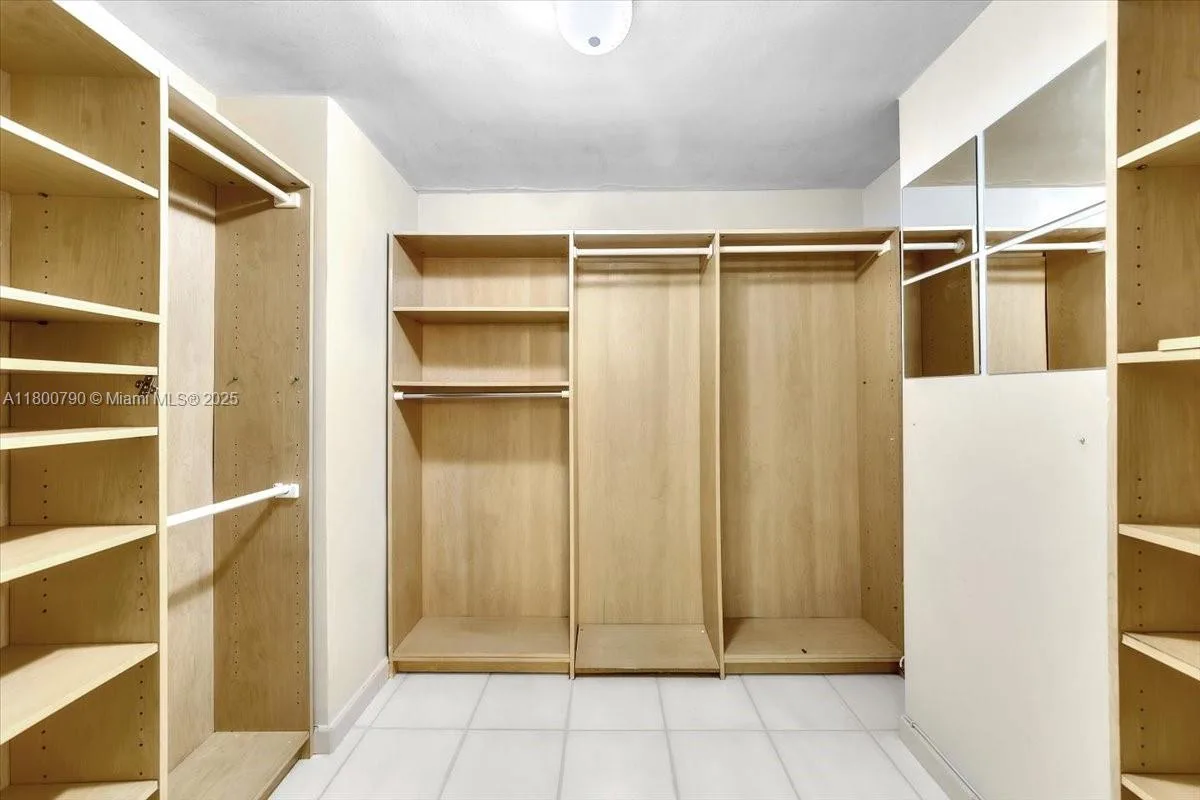 5401 Collins Ave # 428, Miami Beach, FL 33140 photo 8