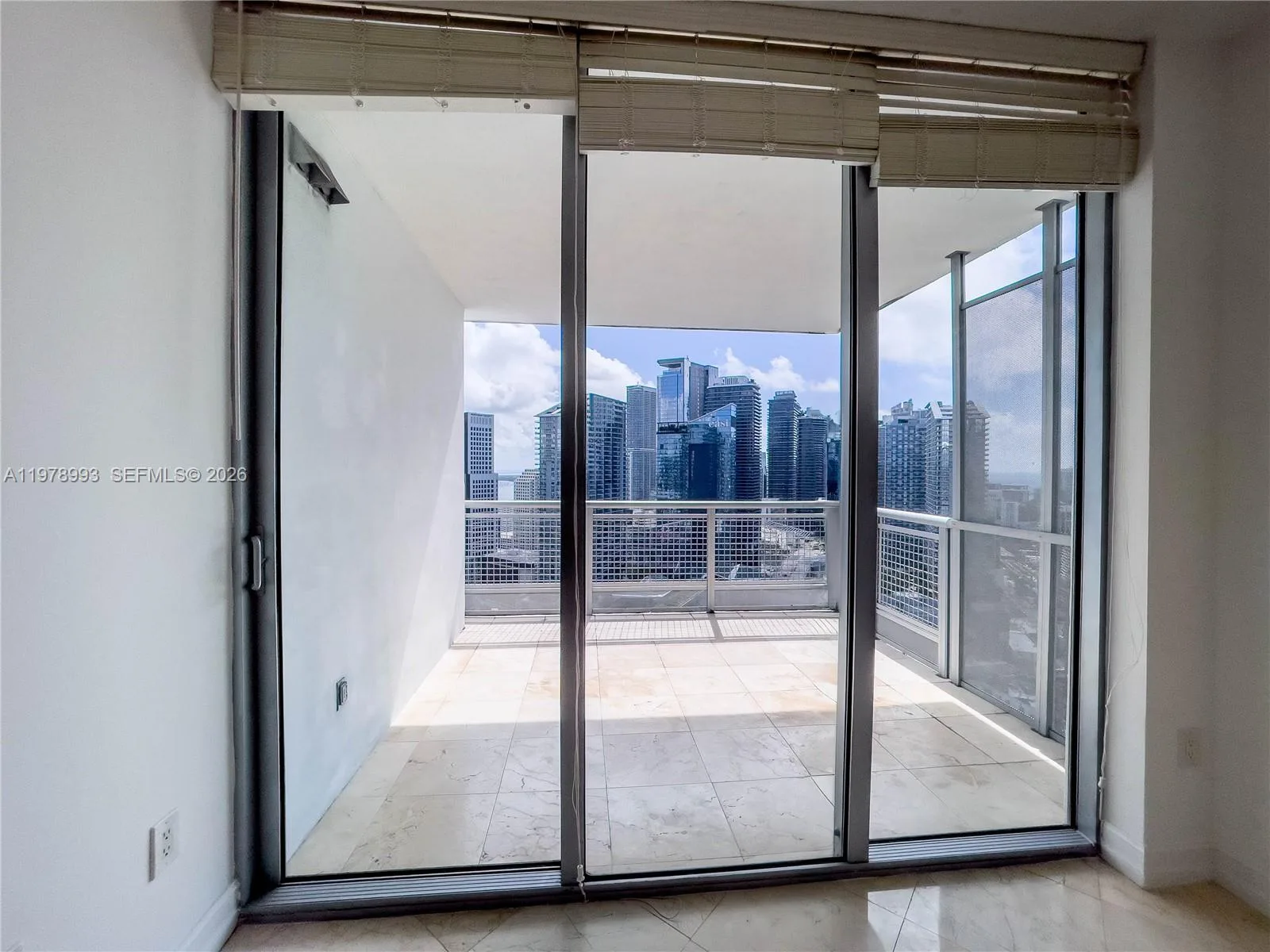 350 S Miami Ave # 3910, Miami, FL 33130 photo 13