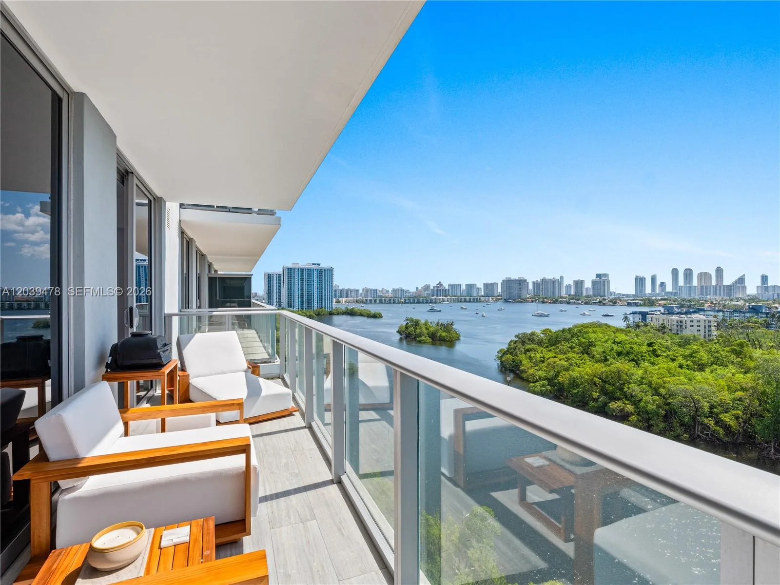 16385 Biscayne Blvd # 1117, North Miami Beach, FL 33160