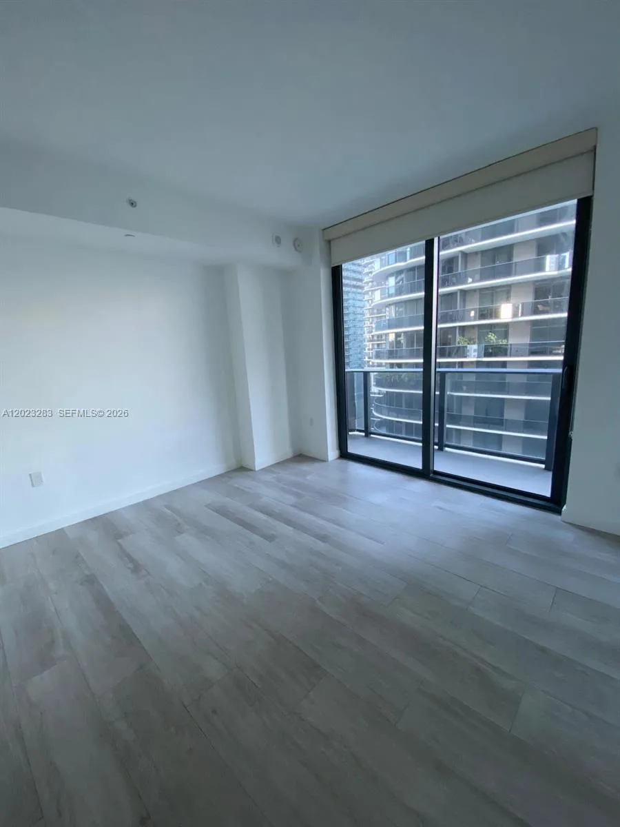 55 SW 9th St # 1503, Miami, FL 33130 photo 6