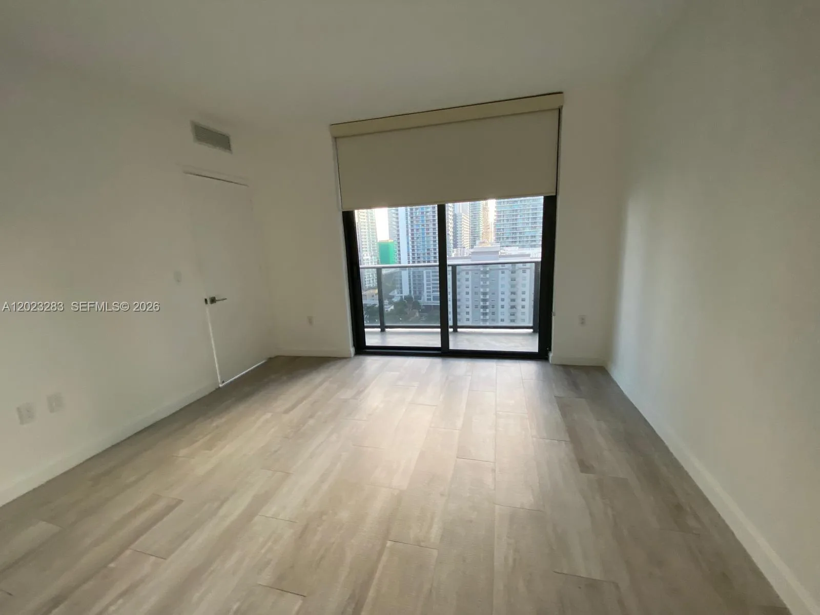 55 SW 9th St # 1503, Miami, FL 33130 photo 9