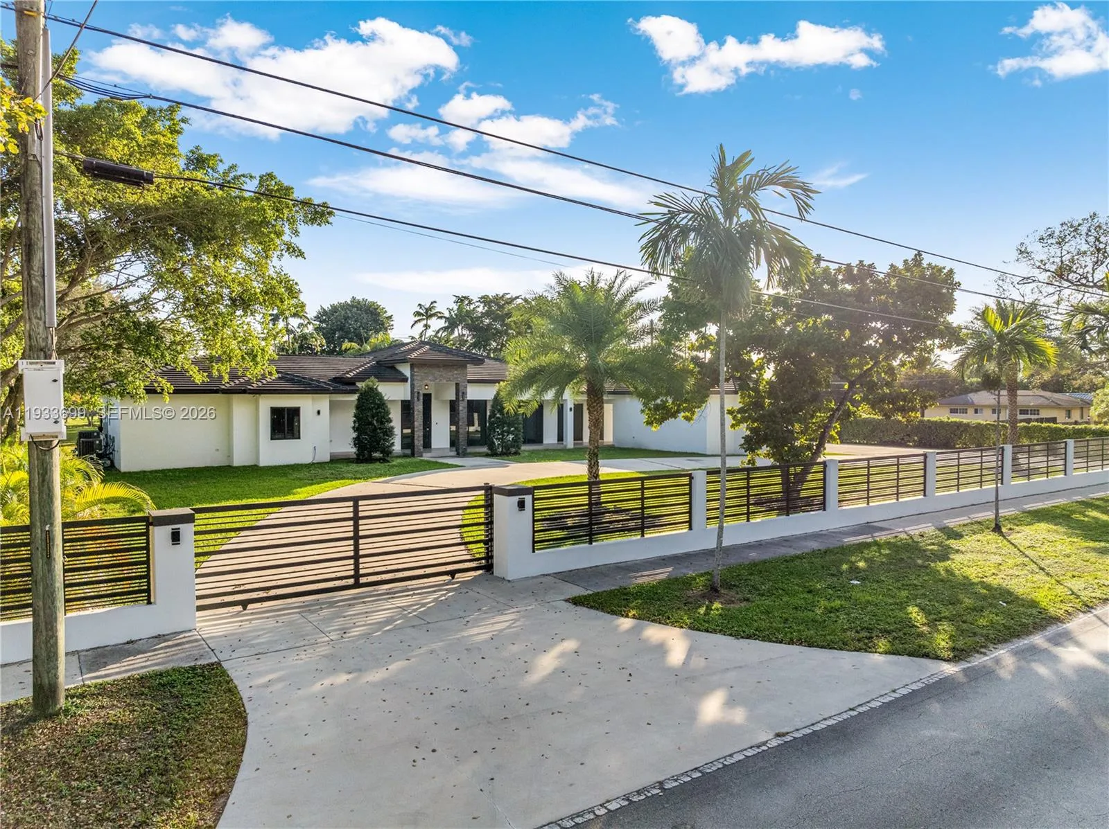 10398 SW 64th St, Miami, FL 33173 photo 3