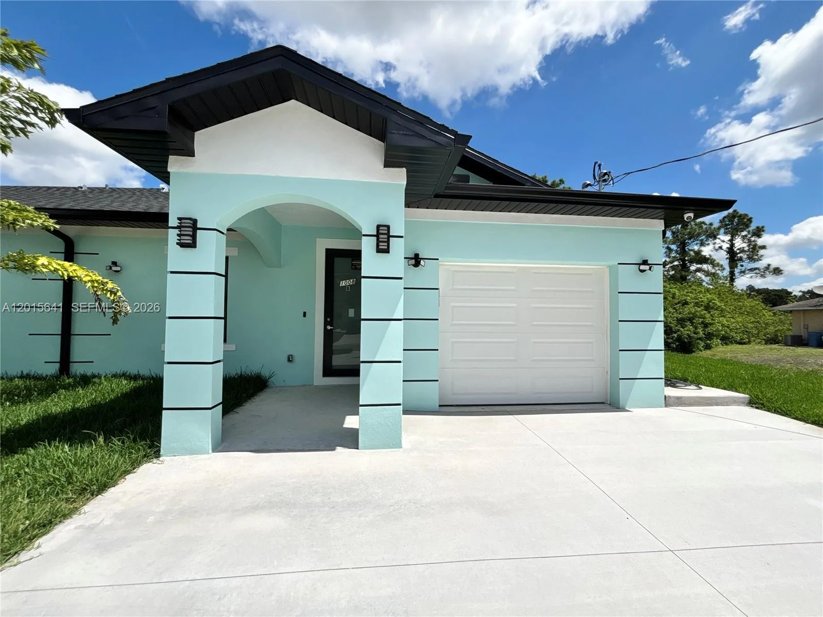 1006/1008 W 12TH ST # B, Lehigh Acres, FL 33972