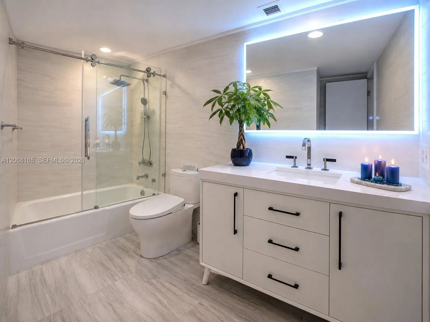 19390 Collins Ave # 1210, Sunny Isles Beach, FL 33160 photo 13