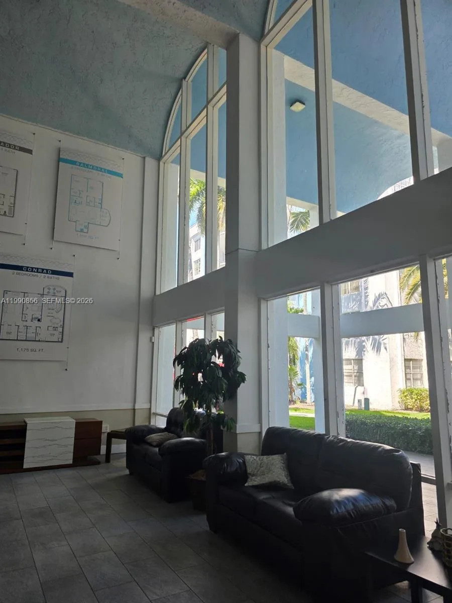 486 NW 165th St Rd # B-405, Miami, FL 33169 photo 6