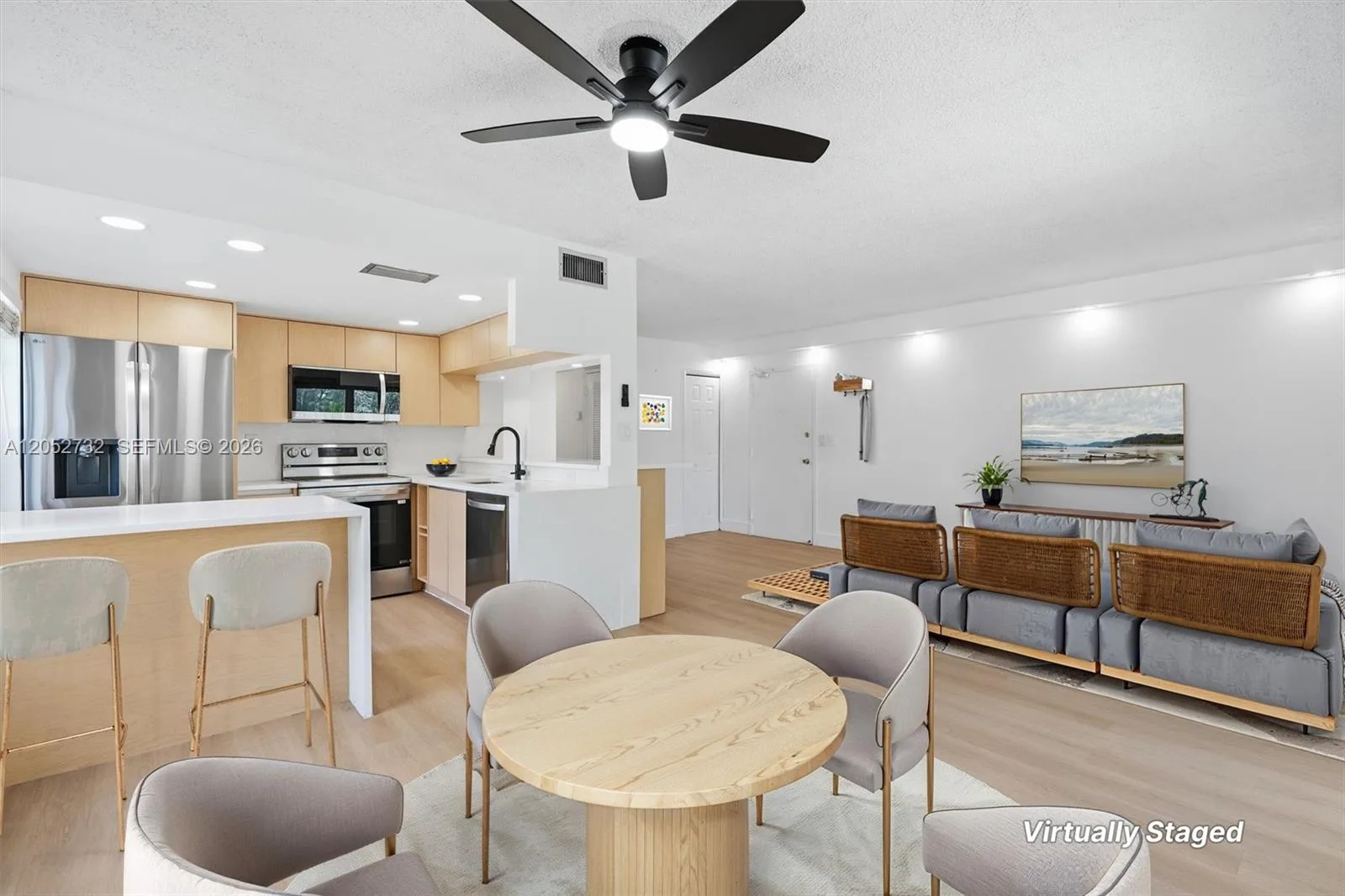 110 Salamanca Ave # 202, Coral Gables, FL 33134 photo 3