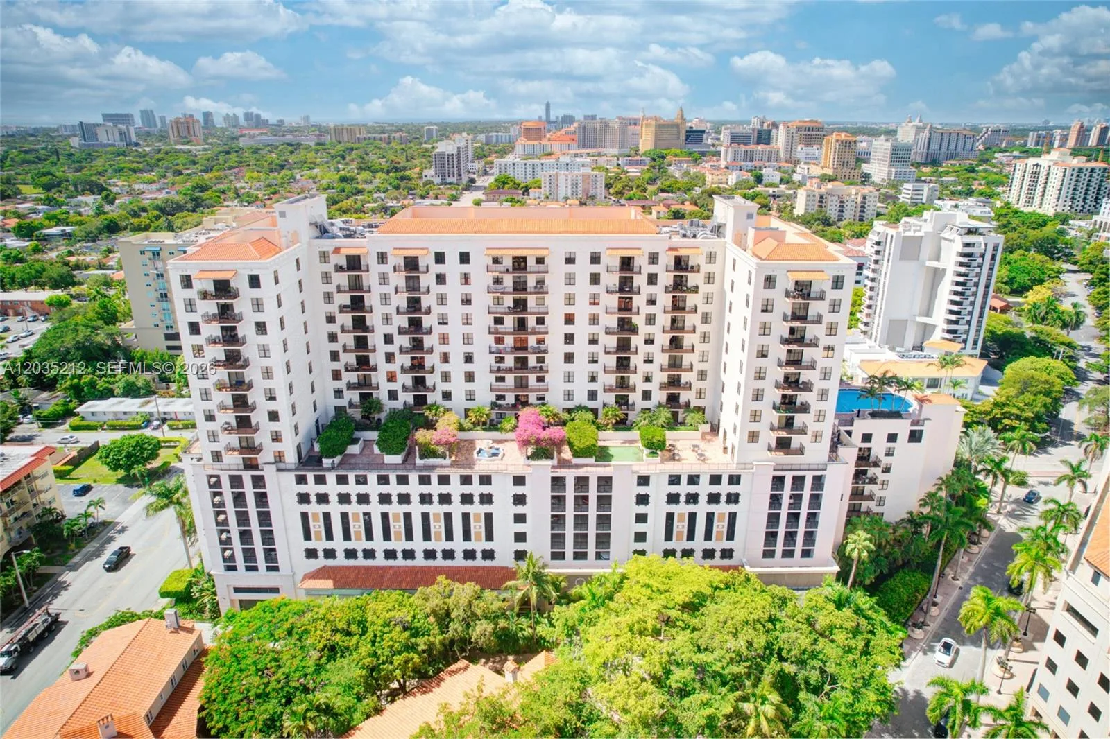 888 S Douglas Rd # 302, Coral Gables, FL 33134