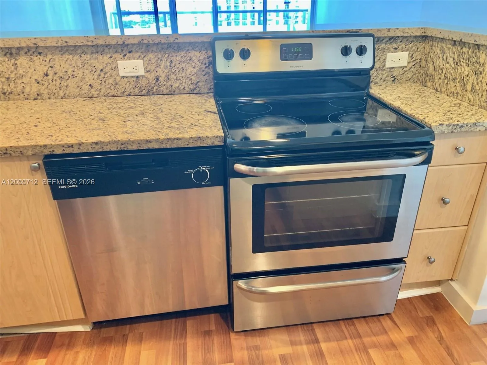 100 Bayview Dr # 1930, Sunny Isles Beach, FL 33160 photo 11