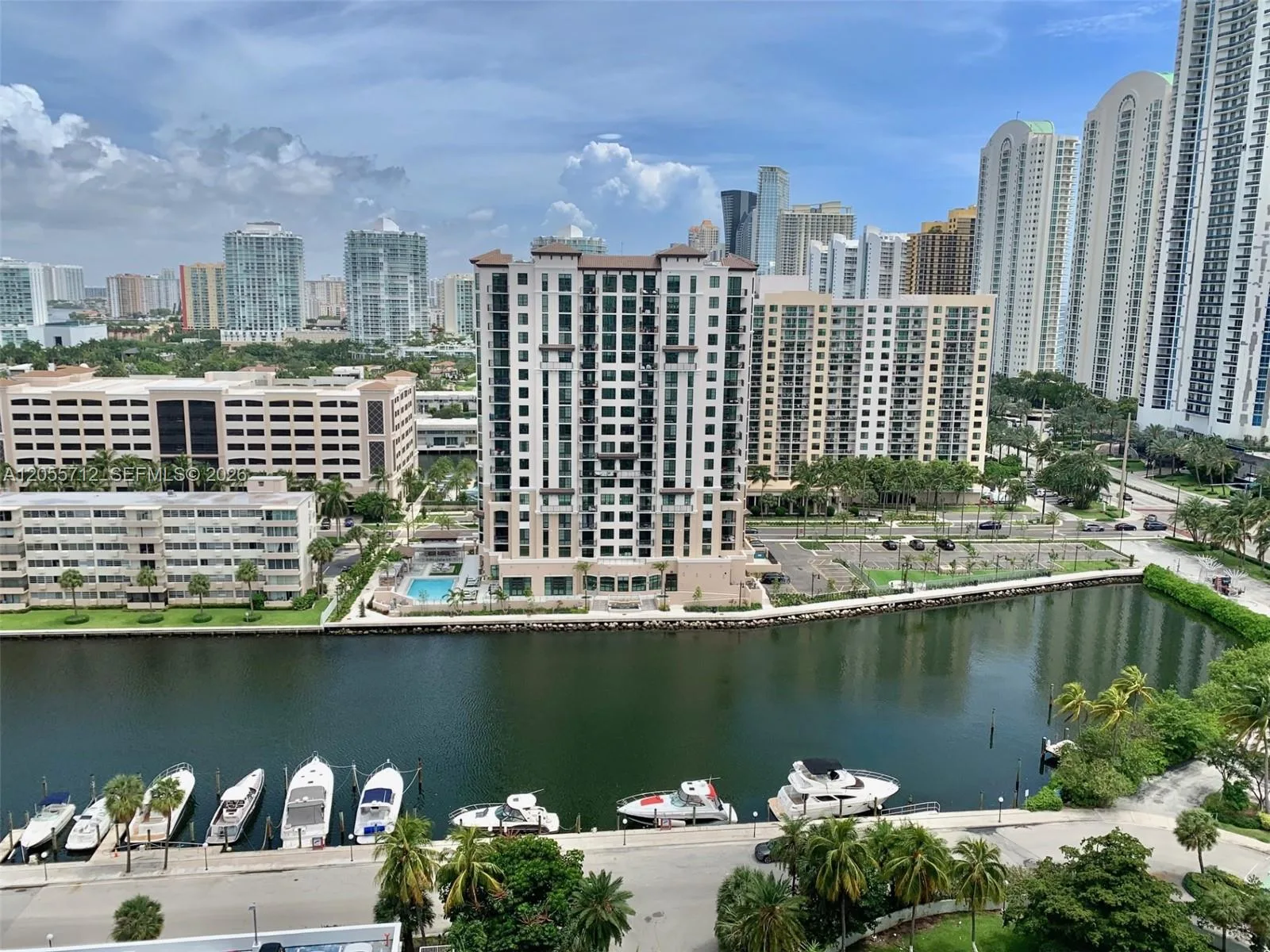 100 Bayview Dr # 1930, Sunny Isles Beach, FL 33160 photo 3