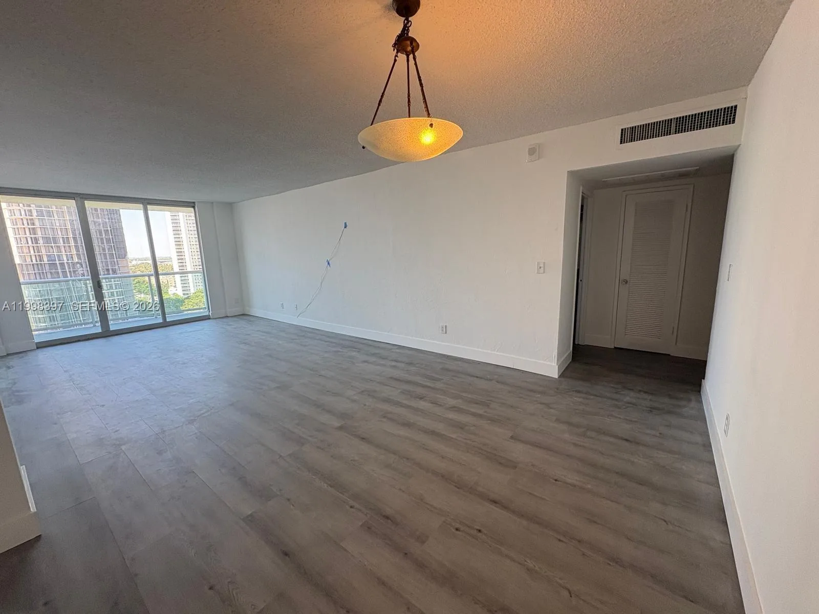 19390 Collins Ave # 1623, Sunny Isles Beach, FL 33160 photo 5
