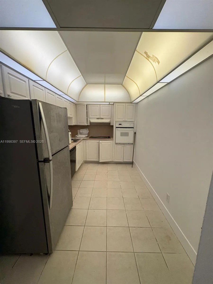 19390 Collins Ave # 1623, Sunny Isles Beach, FL 33160 photo 8