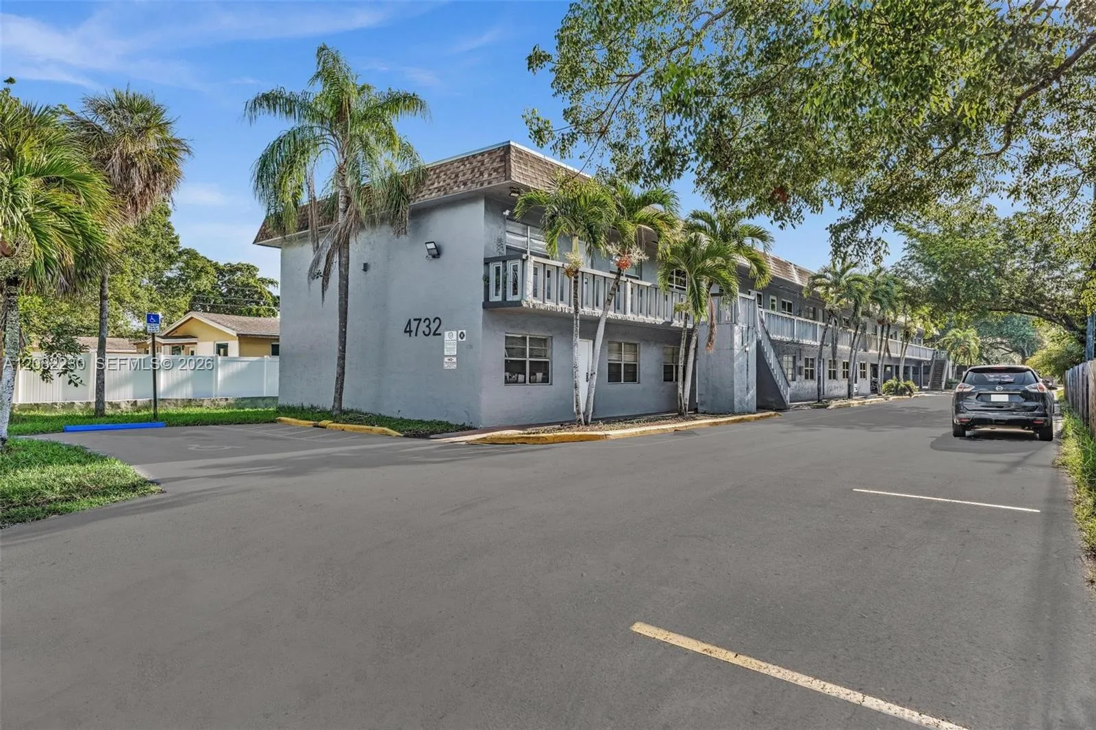 4732 SW 33rd Ave # 203, Dania Beach, FL 33312