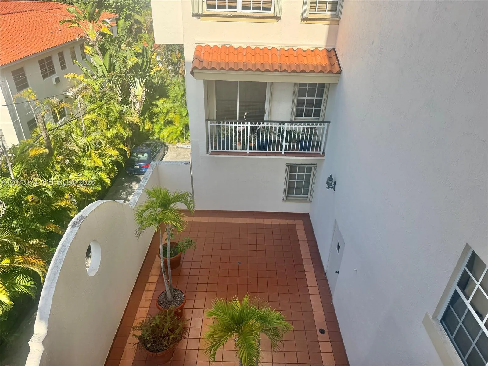 37 Majorca Ave # 402, Coral Gables, FL 33134 photo 5