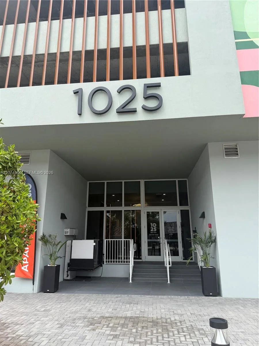 1033 E 25th St # 1, Hialeah, FL 33013 photo 2