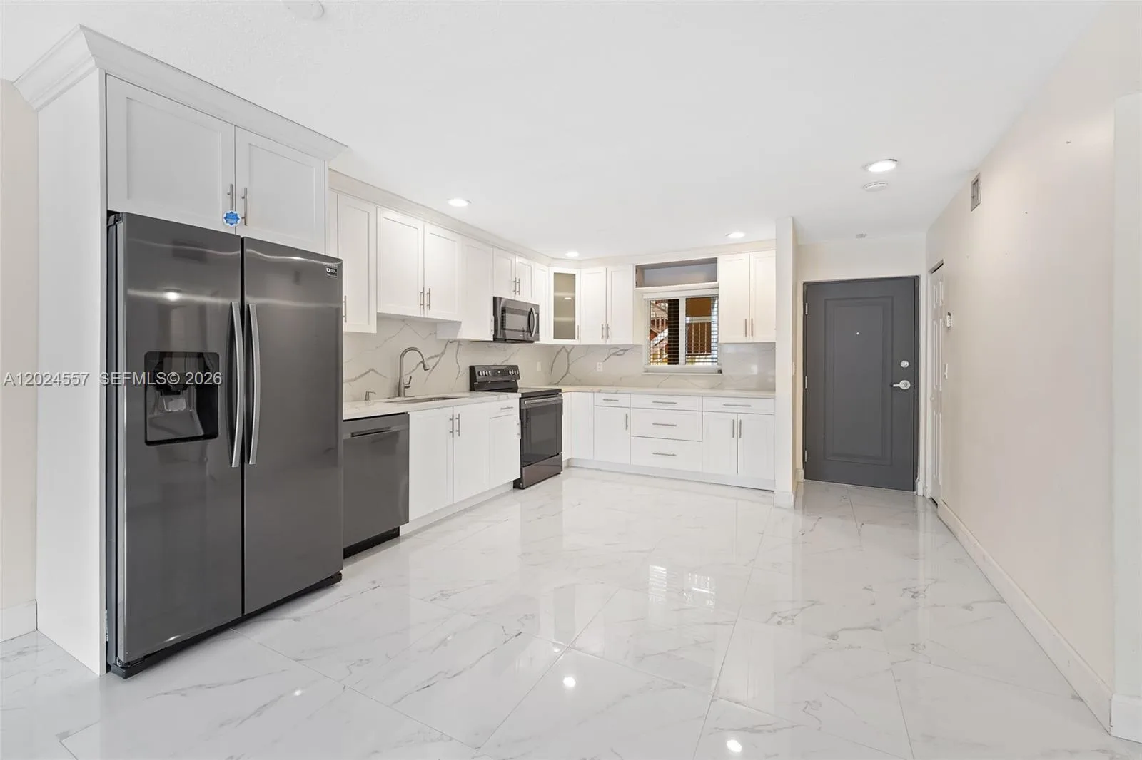 7920 Camino Real # M-109, Miami, FL 33143