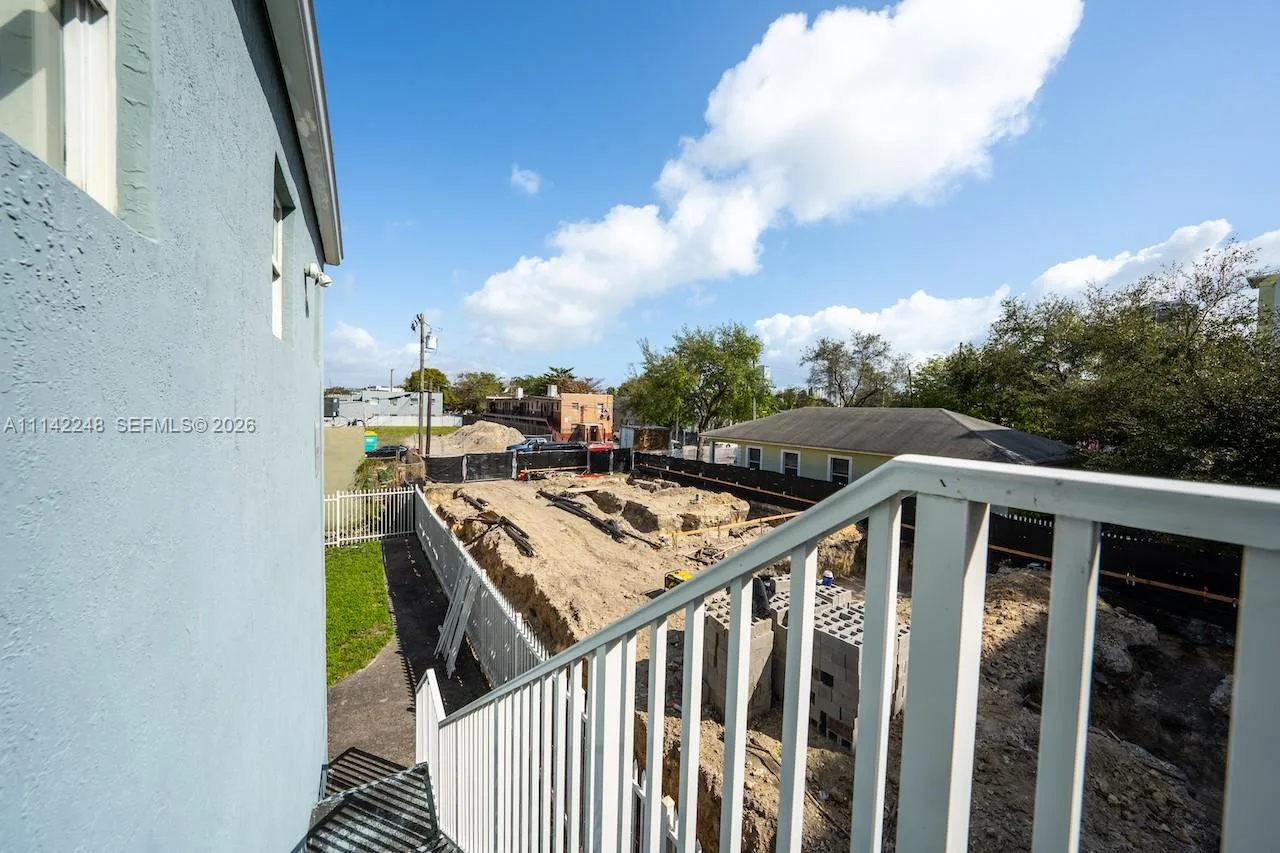 1525-27 NW 3rd Ave, Miami, FL 33136 photo 5