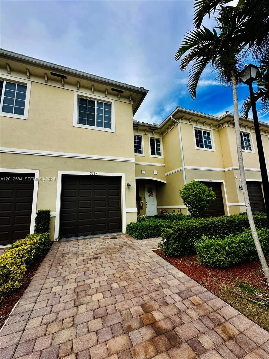 2574 SW 81st Ter # 2564, Miramar, FL 33025