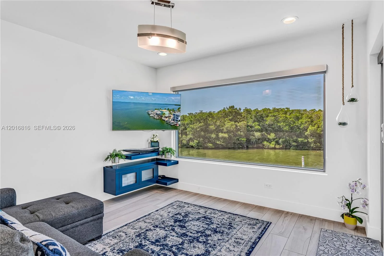 325 Calusa, Key Largo, FL 33037 photo 8