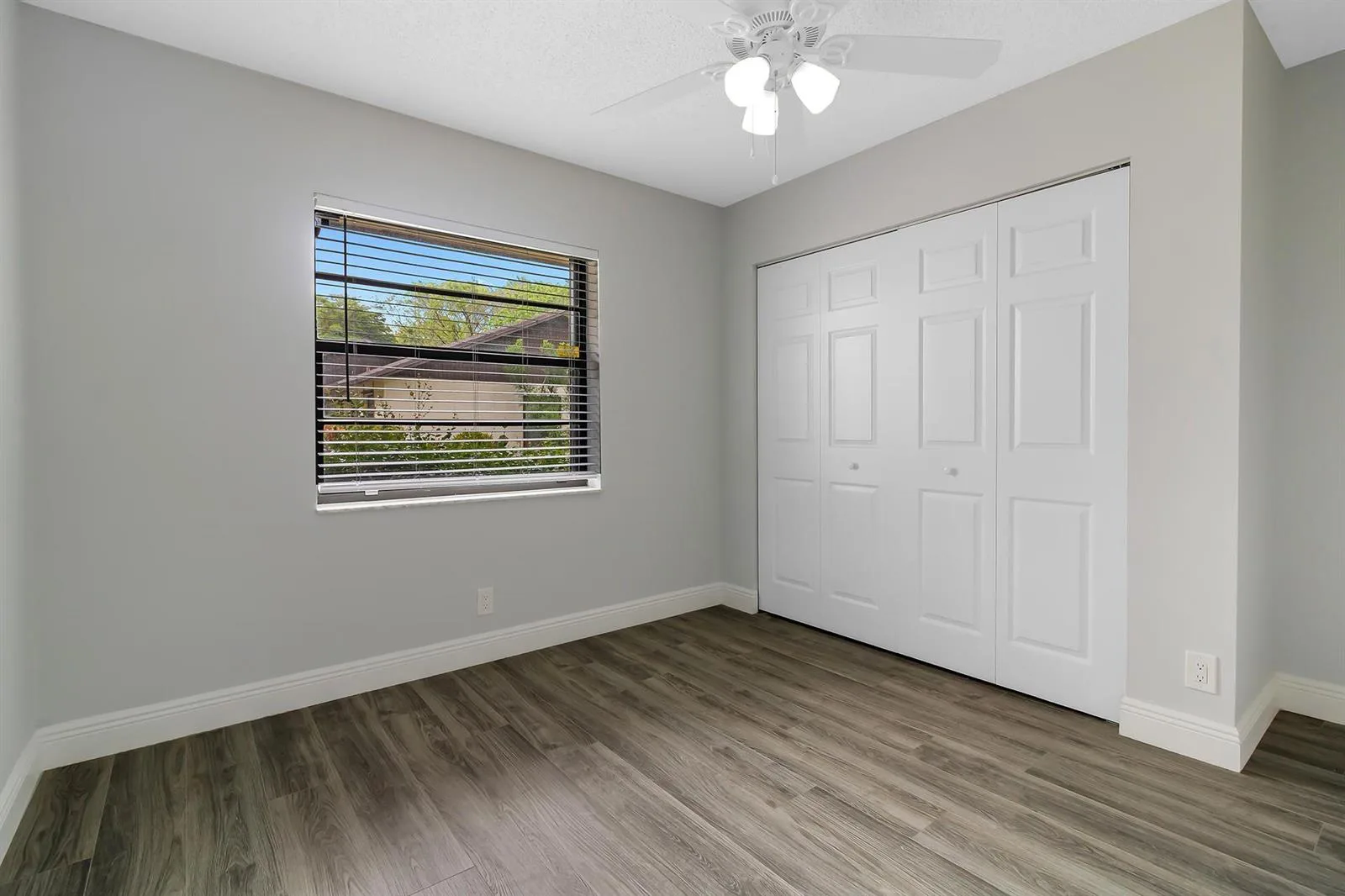9 Vía De Casas Norte, Boynton Beach, FL 33426 photo 11