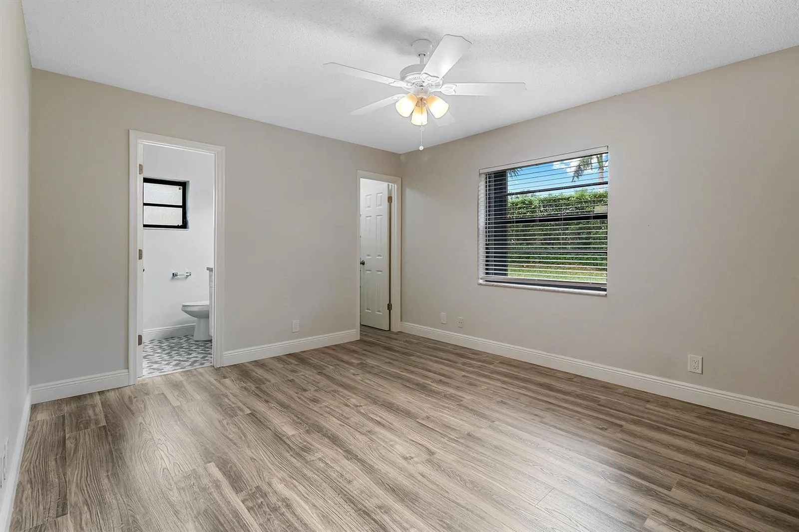 9 Vía De Casas Norte, Boynton Beach, FL 33426 photo 8