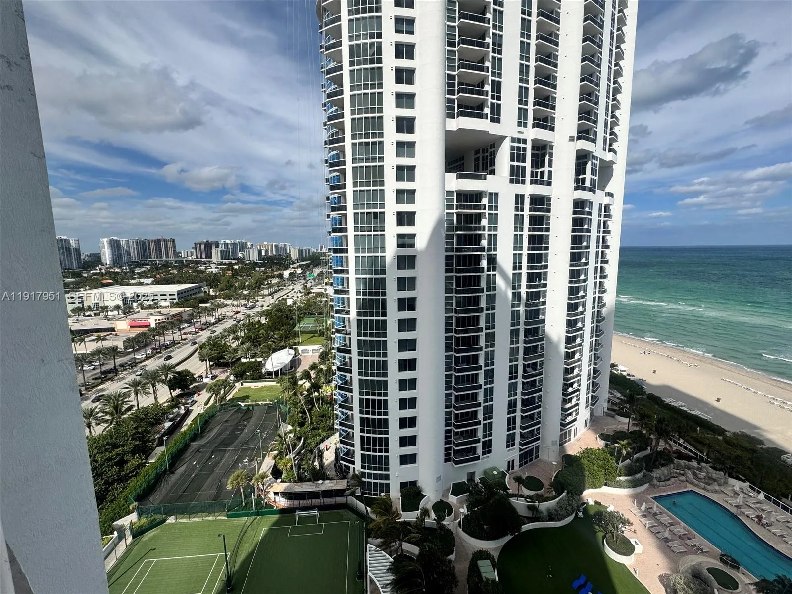 18001 Collins ave # 2107, Sunny Isles Beach, FL 33160 photo 5