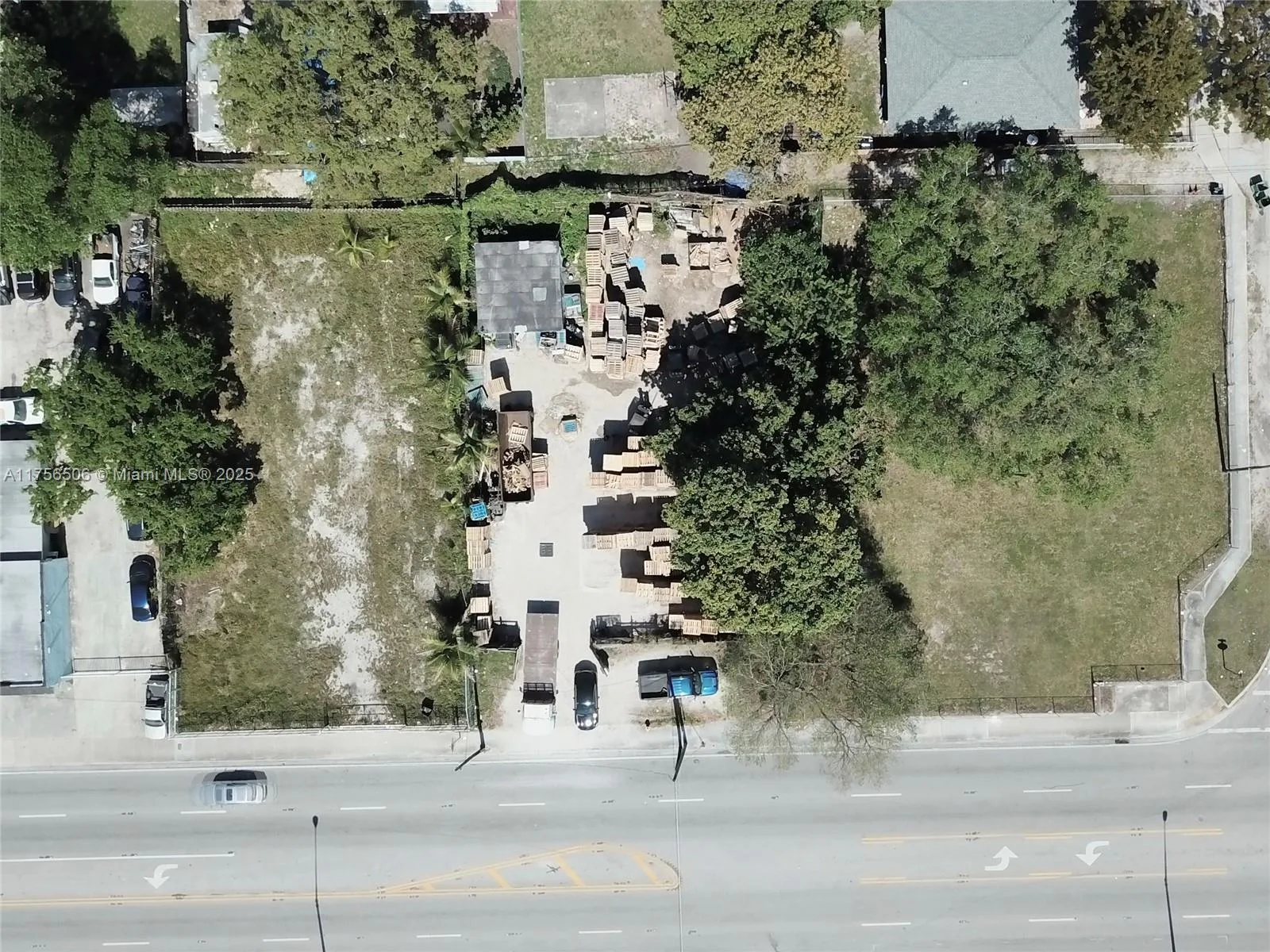 3013 NW 54th St, Miami, FL 33142 photo 13
