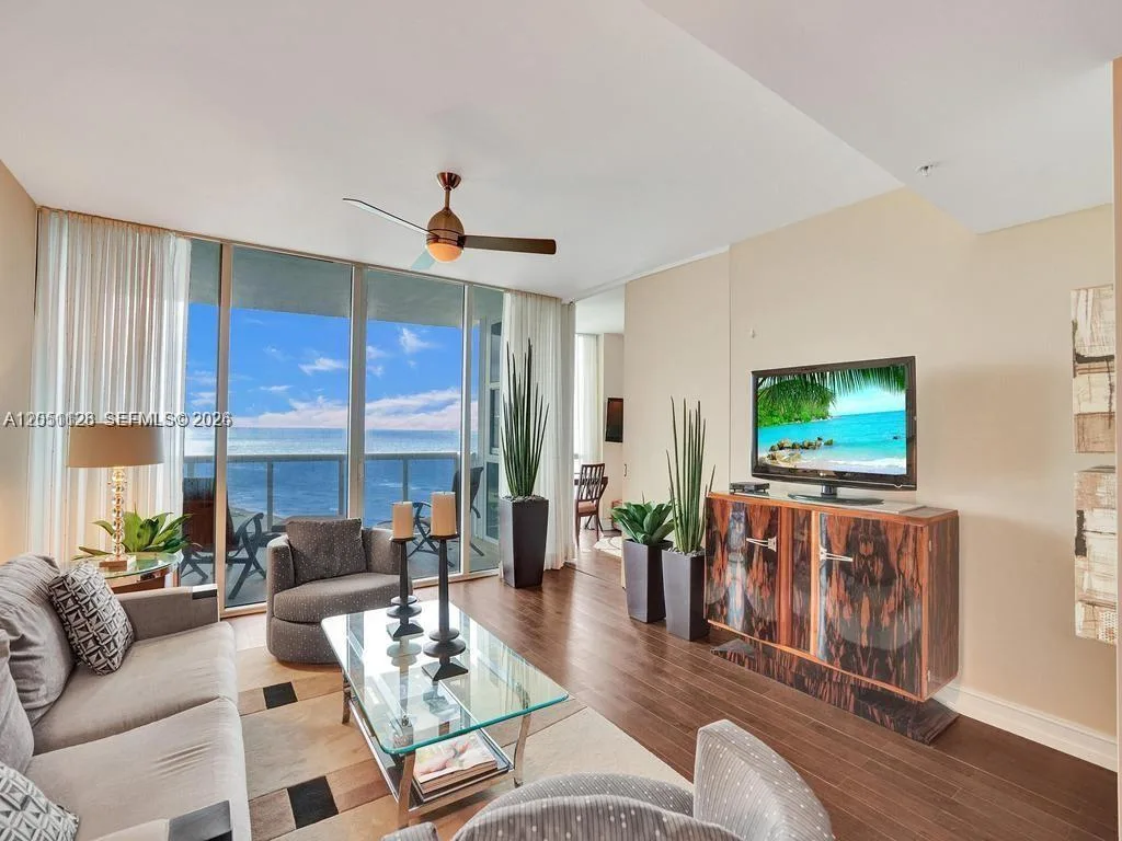 18201 Collins Ave # 1604, Sunny Isles Beach, FL 33160 photo 4