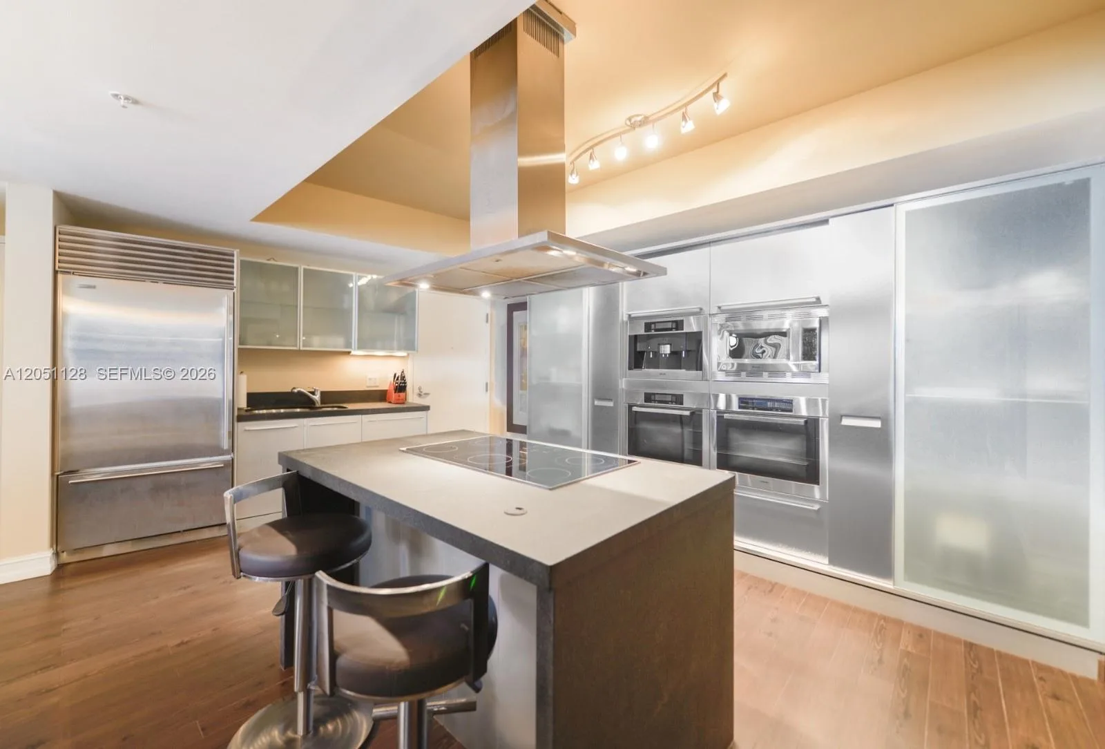 18201 Collins Ave # 1604, Sunny Isles Beach, FL 33160 photo 7