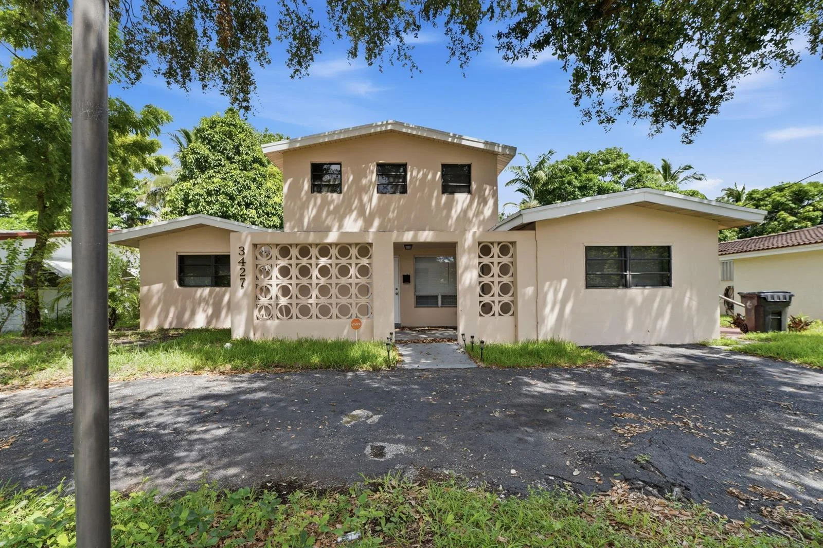 3427 NW 37TH Street, Lauderdale Lakes, FL 33309